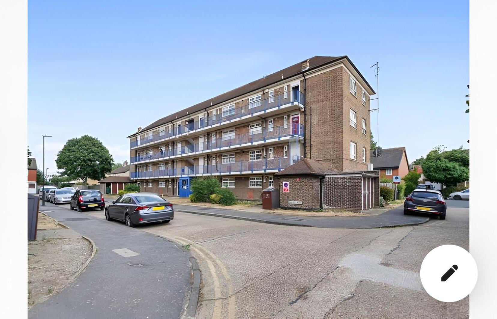 The Serene 2-Bedroom Flat W Free Street Parking Sutton  Exterior photo